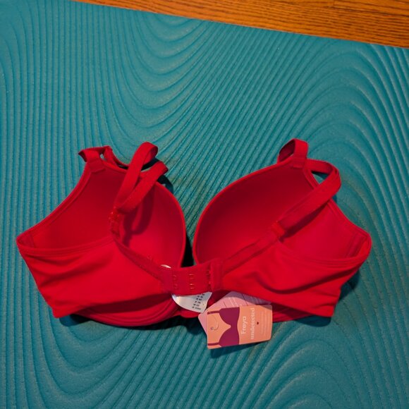 NWT Freya Undetected Wired Tshirt Bra Red 32DDD - Picture 2 of 5